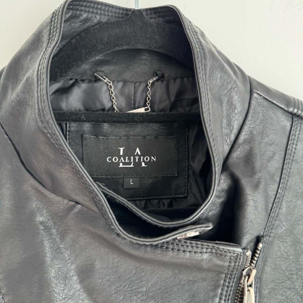 LA Coalition Faux Leather Jacket Women's Large‎ NEW - Picture 2 of 8